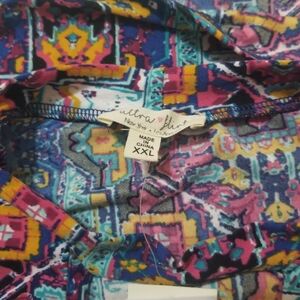 Retro Plus Multicolor Patterned Top - XXL